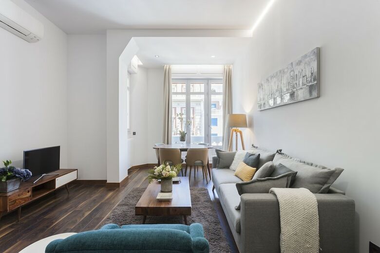 Dobo Homes Gran Via L Apartment