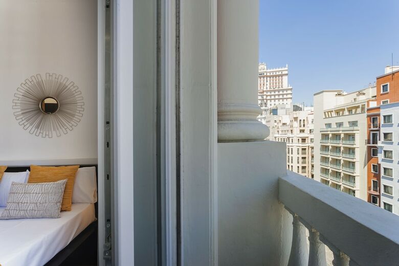 Dobo Homes Gran Via L Apartment