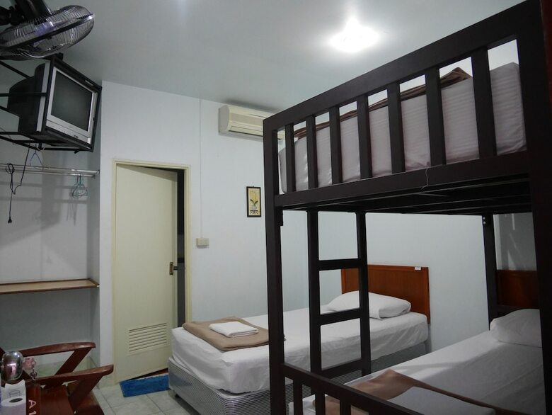 Hotel Orchids Guesthouse
