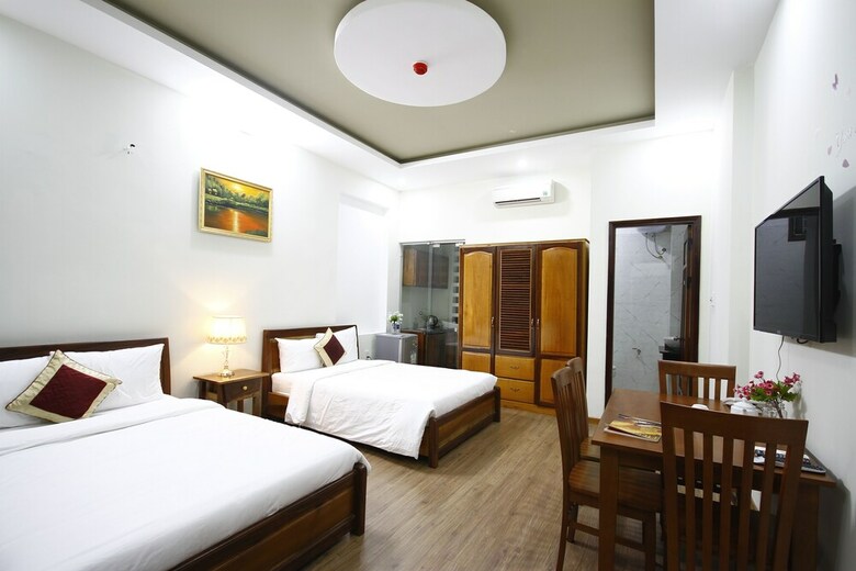 Lis Hotel