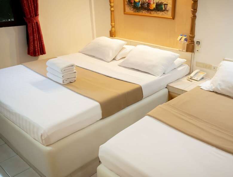 Clarkton Hotel