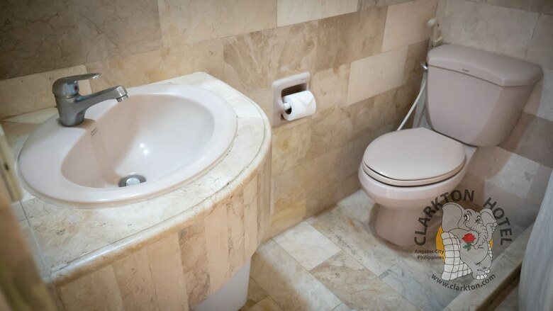 Clarkton Hotel