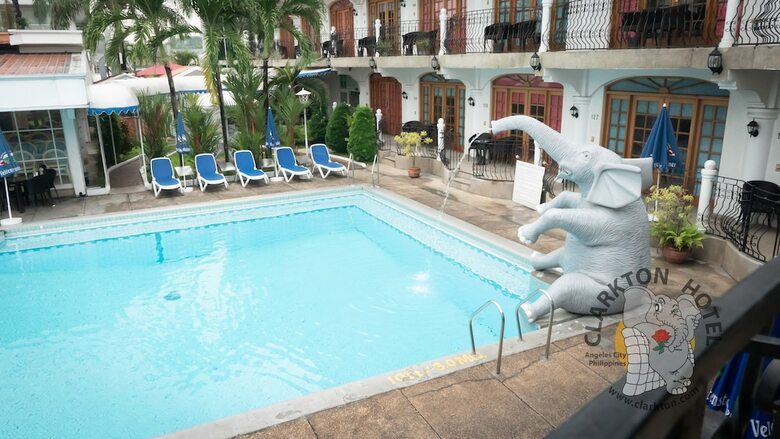 Clarkton Hotel