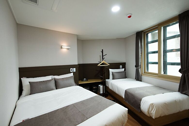 Hotel Ehwa In Myeongdong