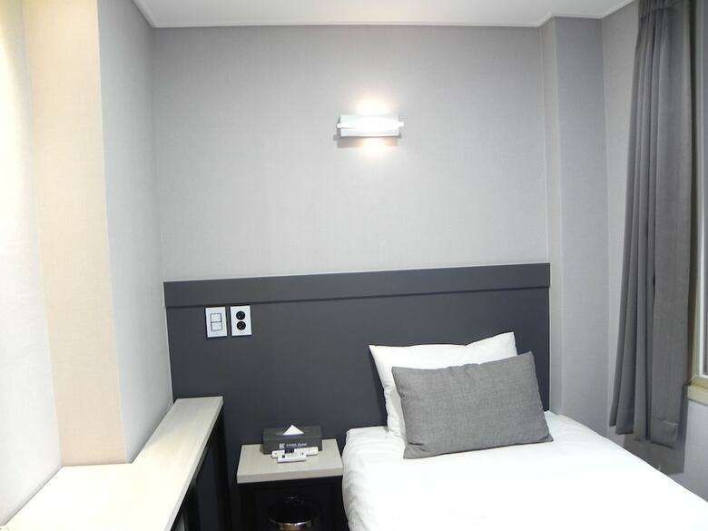 Hotel Ehwa In Myeongdong