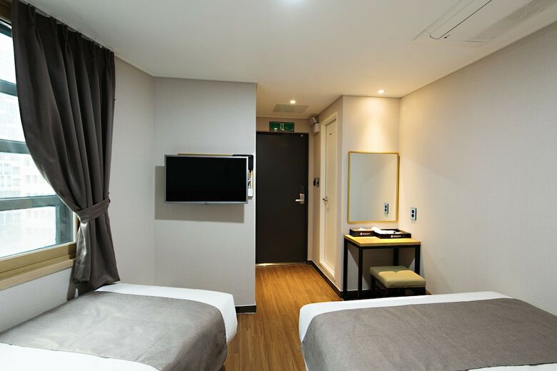 Hotel Ehwa In Myeongdong