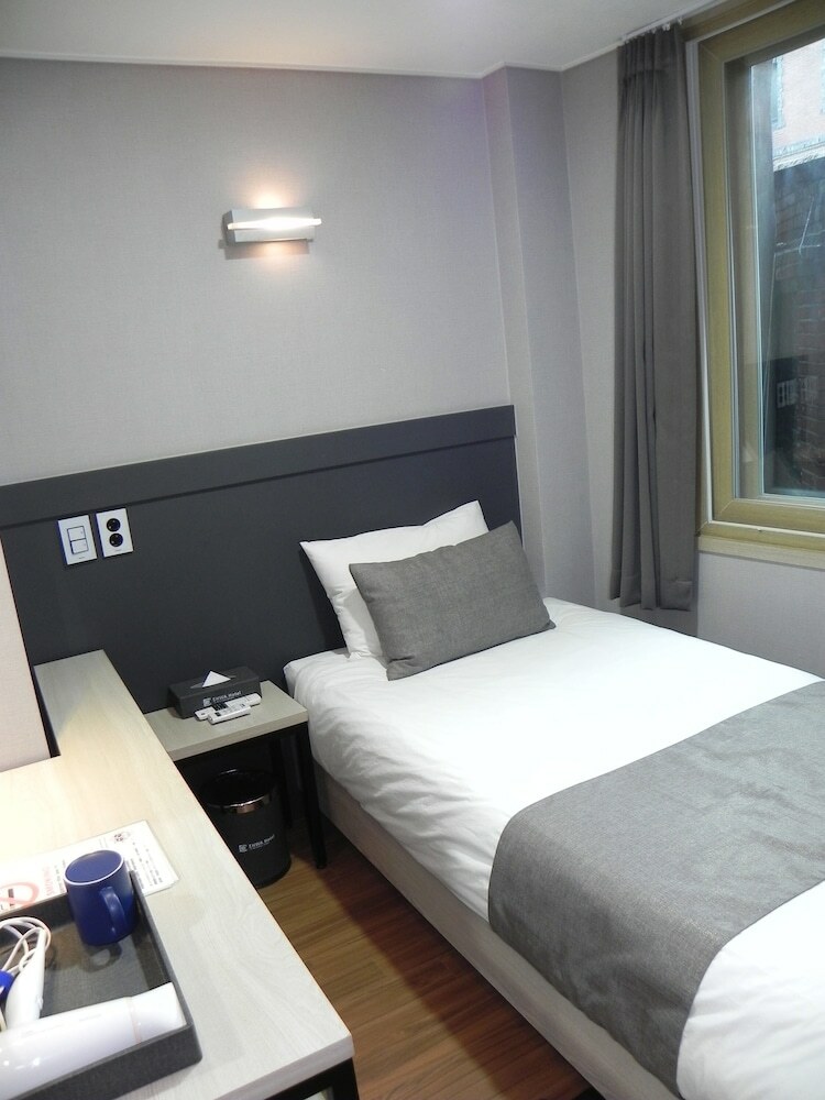 Hotel Ehwa In Myeongdong