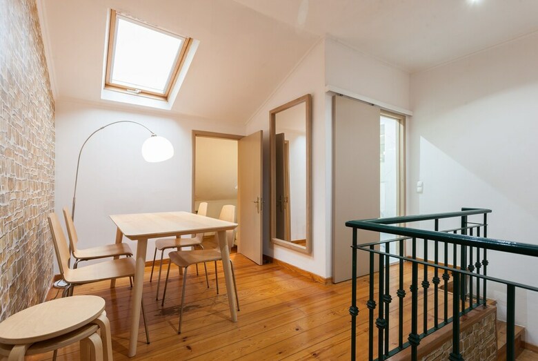Liberty Duplex Three-bedroom Apartment - By Lu Holidays