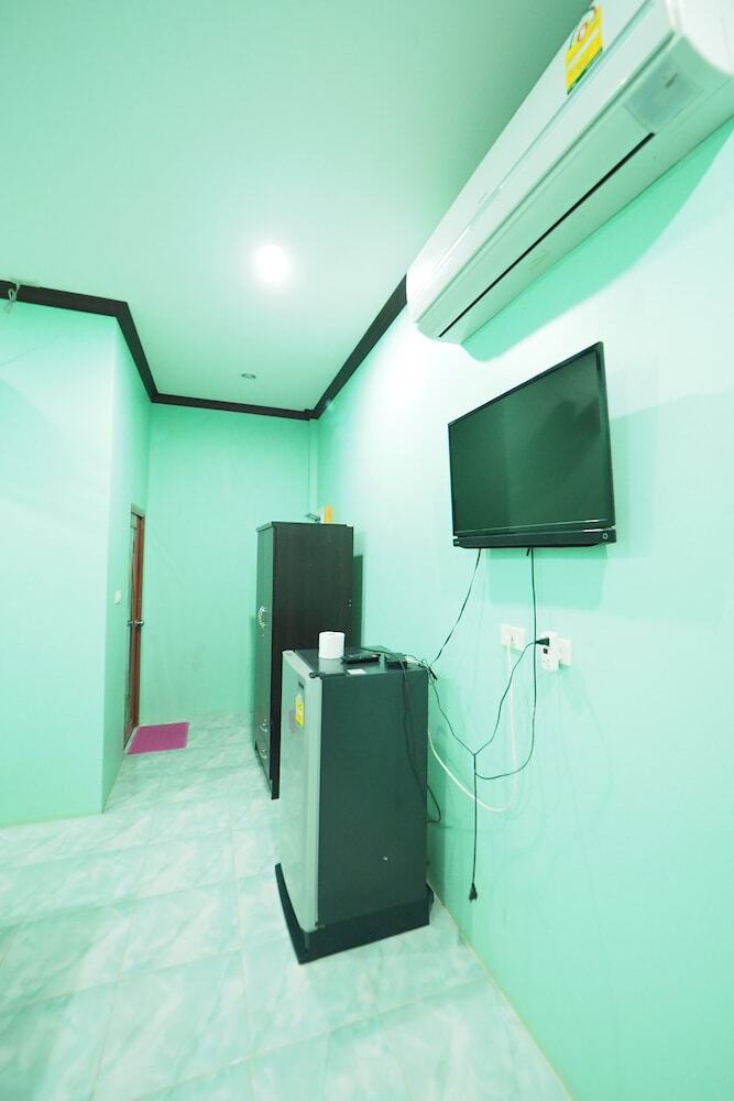 Hotel Sai Rung Resort