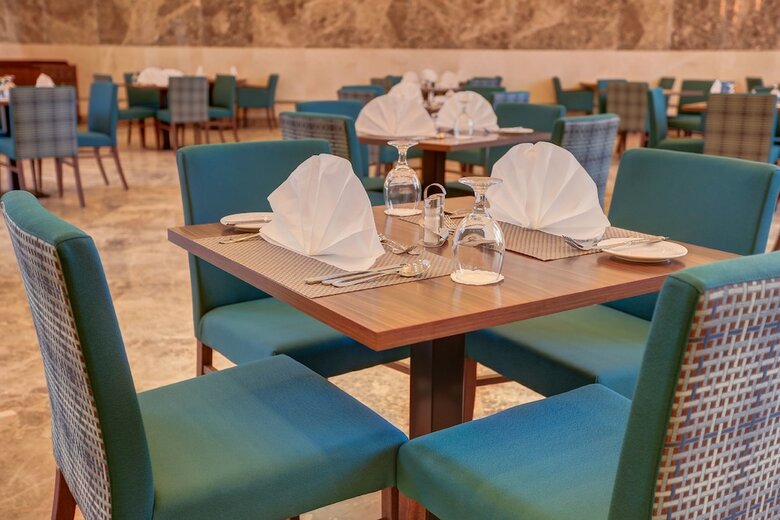 Hotel Jaz Beau Rivage Resort