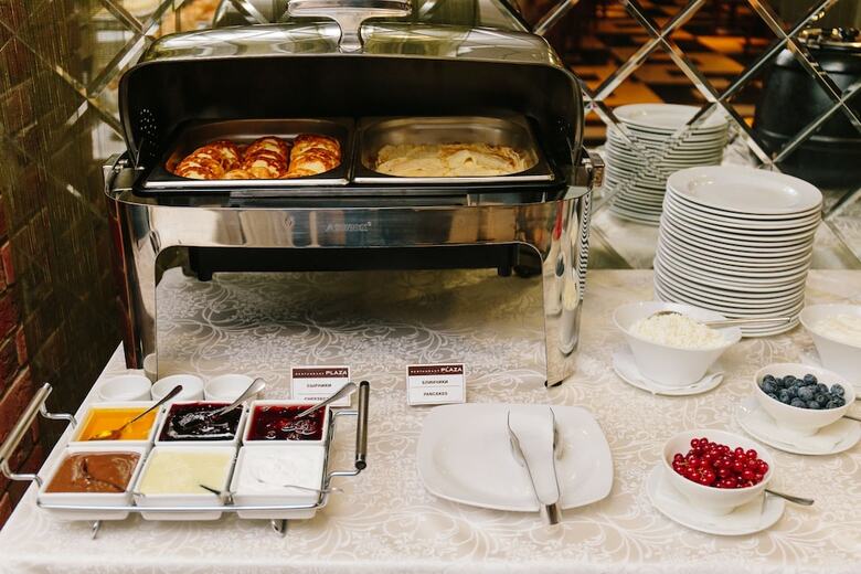 Benefit Plaza Congress Hotel