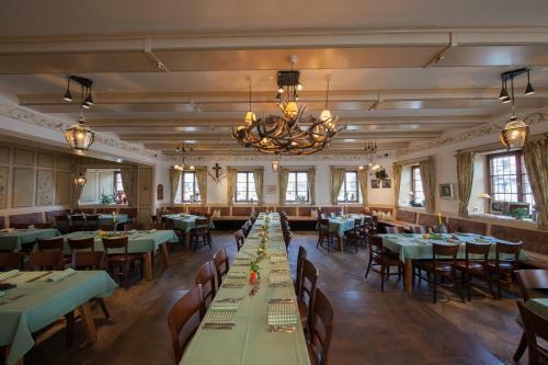 Hotel Gasthof Alte Post Holzkirchen