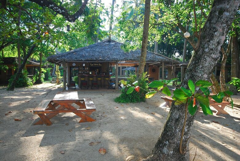 Hotel Melina's Beach Front Bungalow