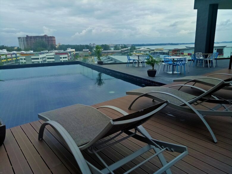 D'wharf Hotel & Serviced Residence