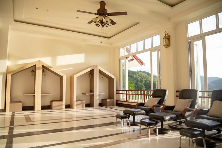 Hotel Katathong Golf Resort & Spa