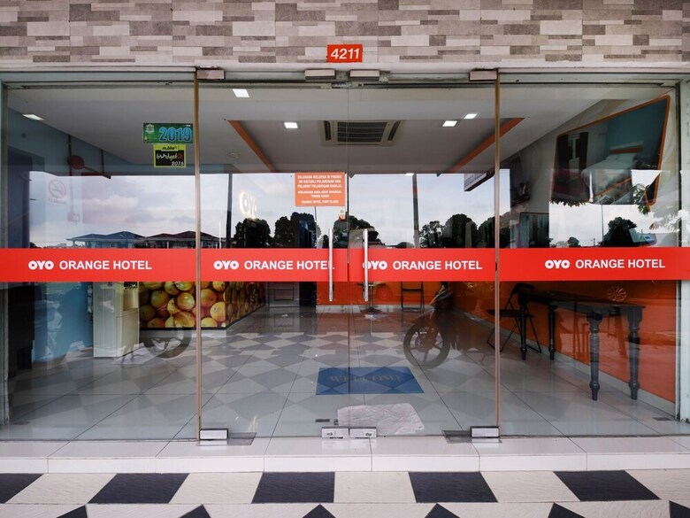 Motel Oyo 950 Orange Hotel
