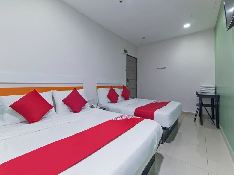 Motel Oyo 950 Orange Hotel