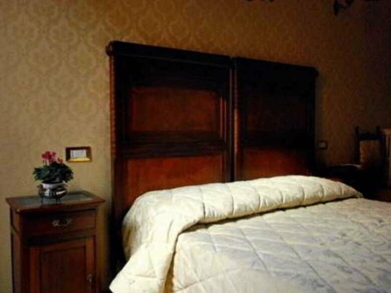 Affreschi Su Roma Luxury B&B