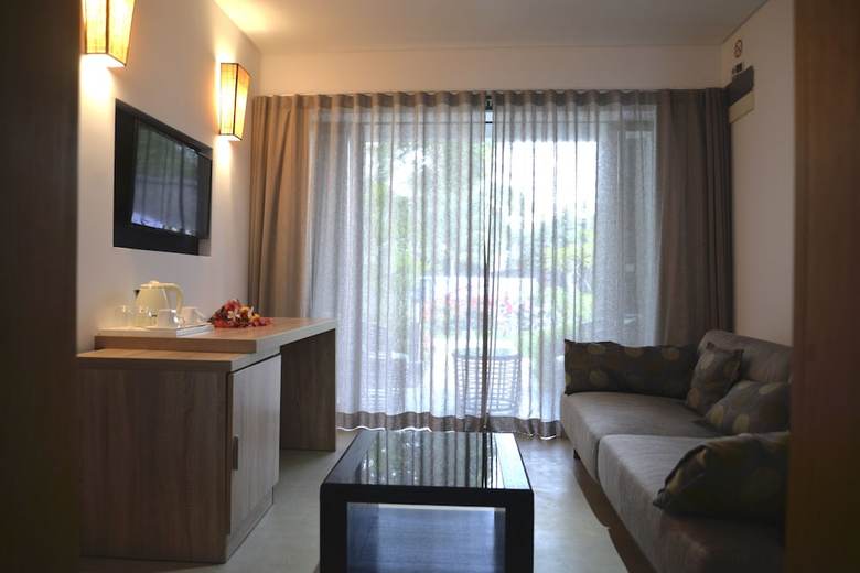Hotel Toparadis Guest House