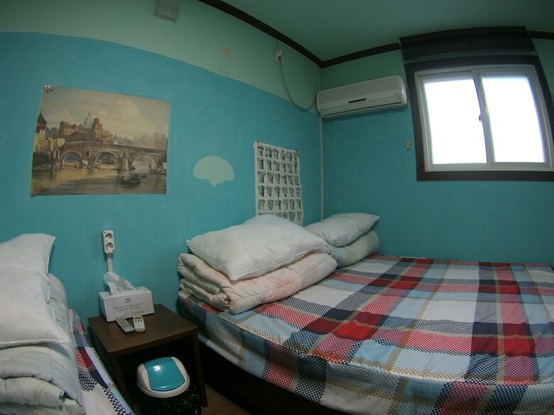 Hostal Dalgagye Guest House - Hostel