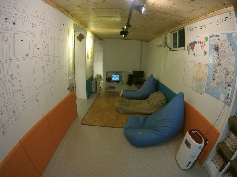 Hostal Dalgagye Guest House - Hostel