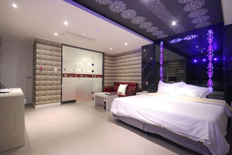 Hotel Potato Motel