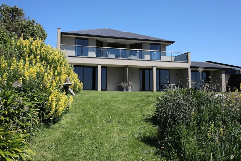 Hotel Curio Bay Salt House Motel