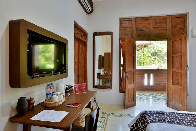 Hotel Zen Premium Madukismo