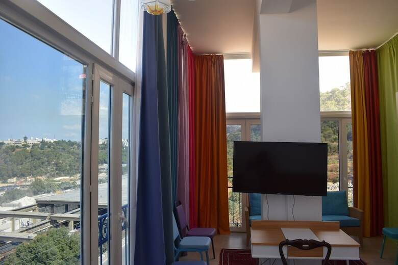 Hotel Damask Rose Lebanese Guest House