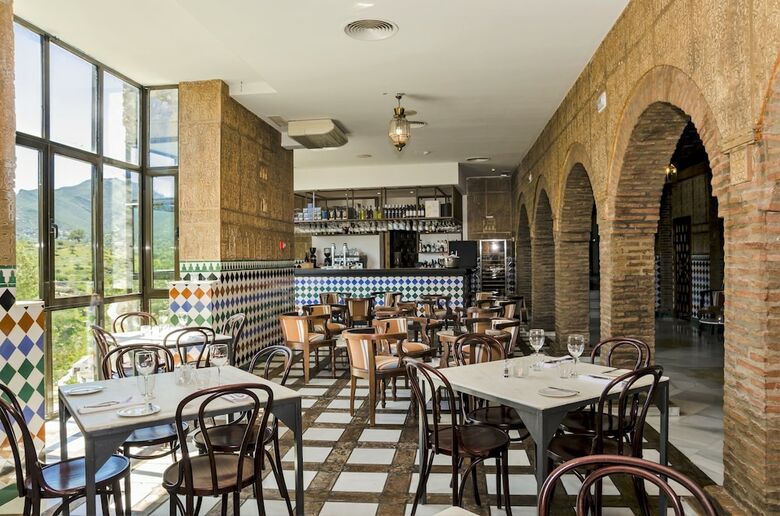 Hotel Restaurante Castillo de Monda