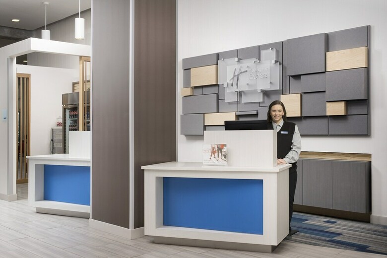 Hotel Holiday Inn Express And Suites North Brunswick