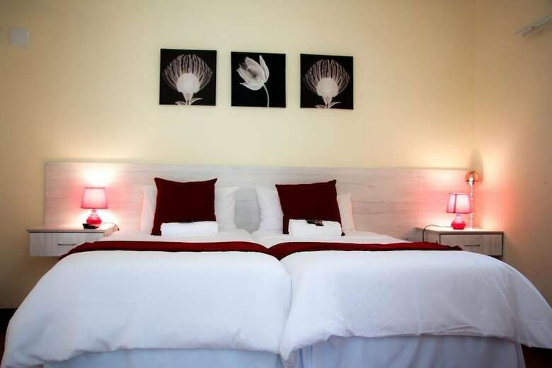 Hotel Newtondale Self Catering