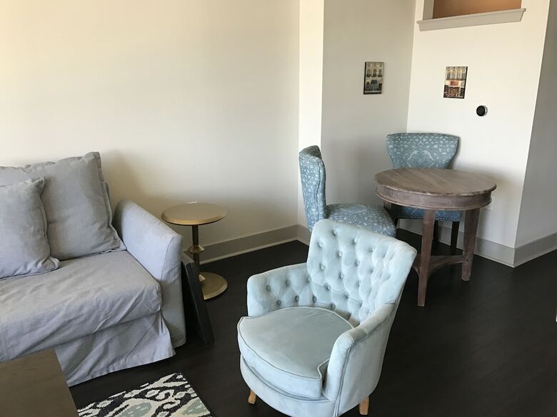 Maja Group Apartments At Nouvelle