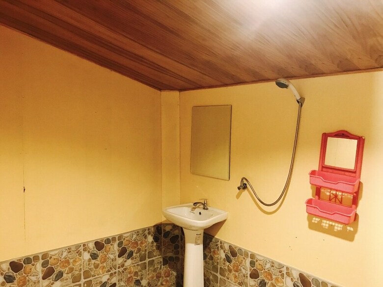 Hotel Janya Homestay
