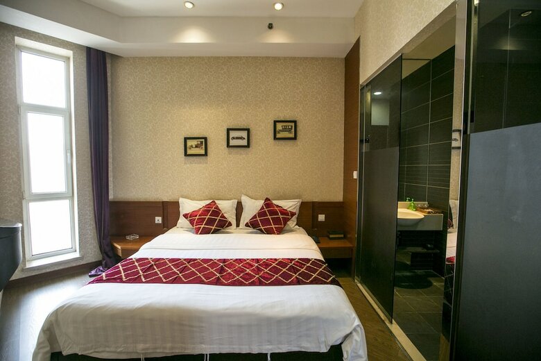 Hotel Love Holiday Inn Apartment