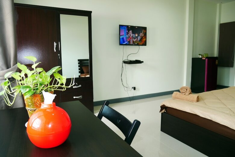 Hotel Bann Romyen Klang Dong