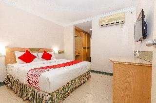 Oyo 764 Hotel Famous Inn