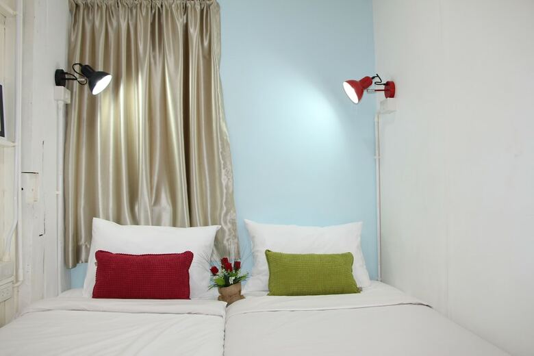 Hostal Zleep Inn Chiang Mai - Hostel