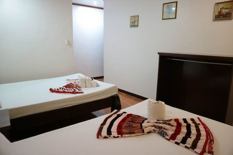 Hotel Sophia's Beach Guest House