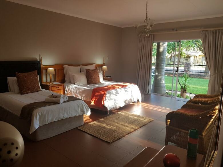Hotel Inca Lily Accommodation