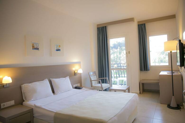 Bodrum Sea Side Beach Club Hotel - All Inclusive