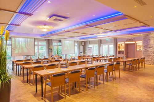Landidyll Hotel Backenk�hler