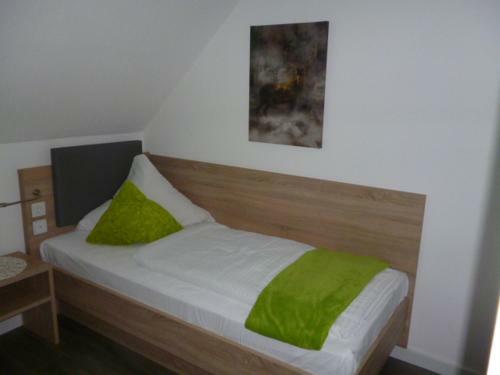 Hostal Hotel Garni Haus Sch�nberger