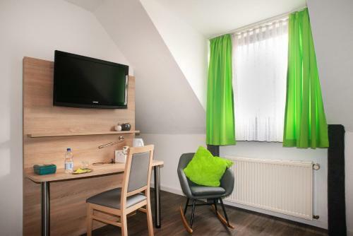 Hostal Hotel Garni Haus Sch�nberger