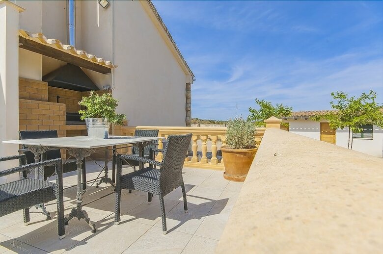Villa Finca Es Rasquell
