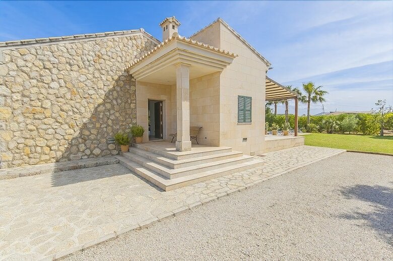 Villa Finca Es Rasquell