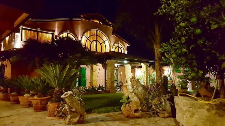 Holiday Apartment Villa Flumini