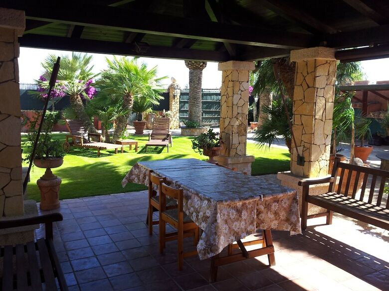 Holiday Apartment Villa Flumini