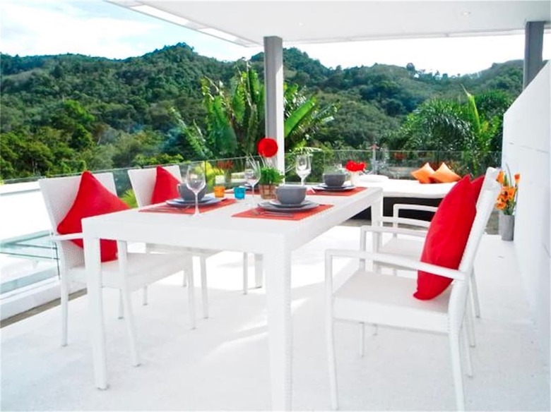 Skylight 2 Bedrooms Villa In Kamala