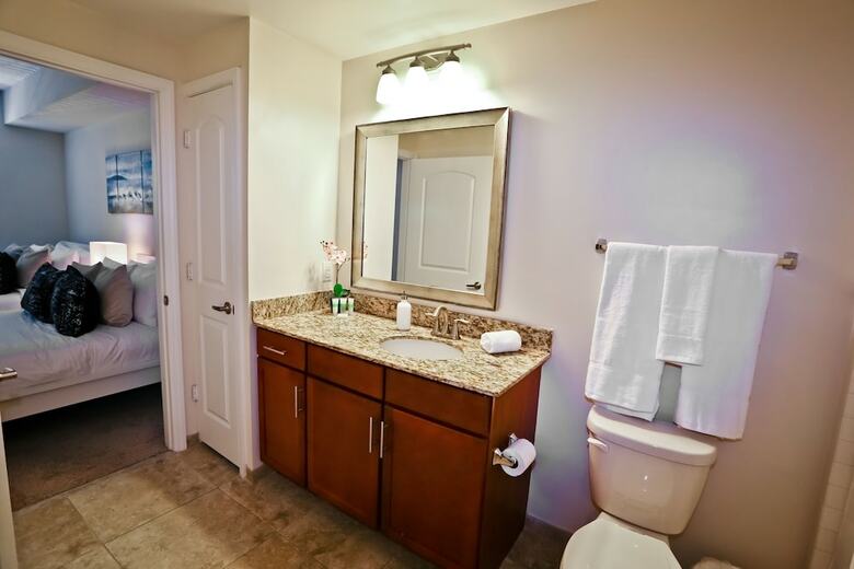 Doral Dolphin Mall Apartments By Nuovo